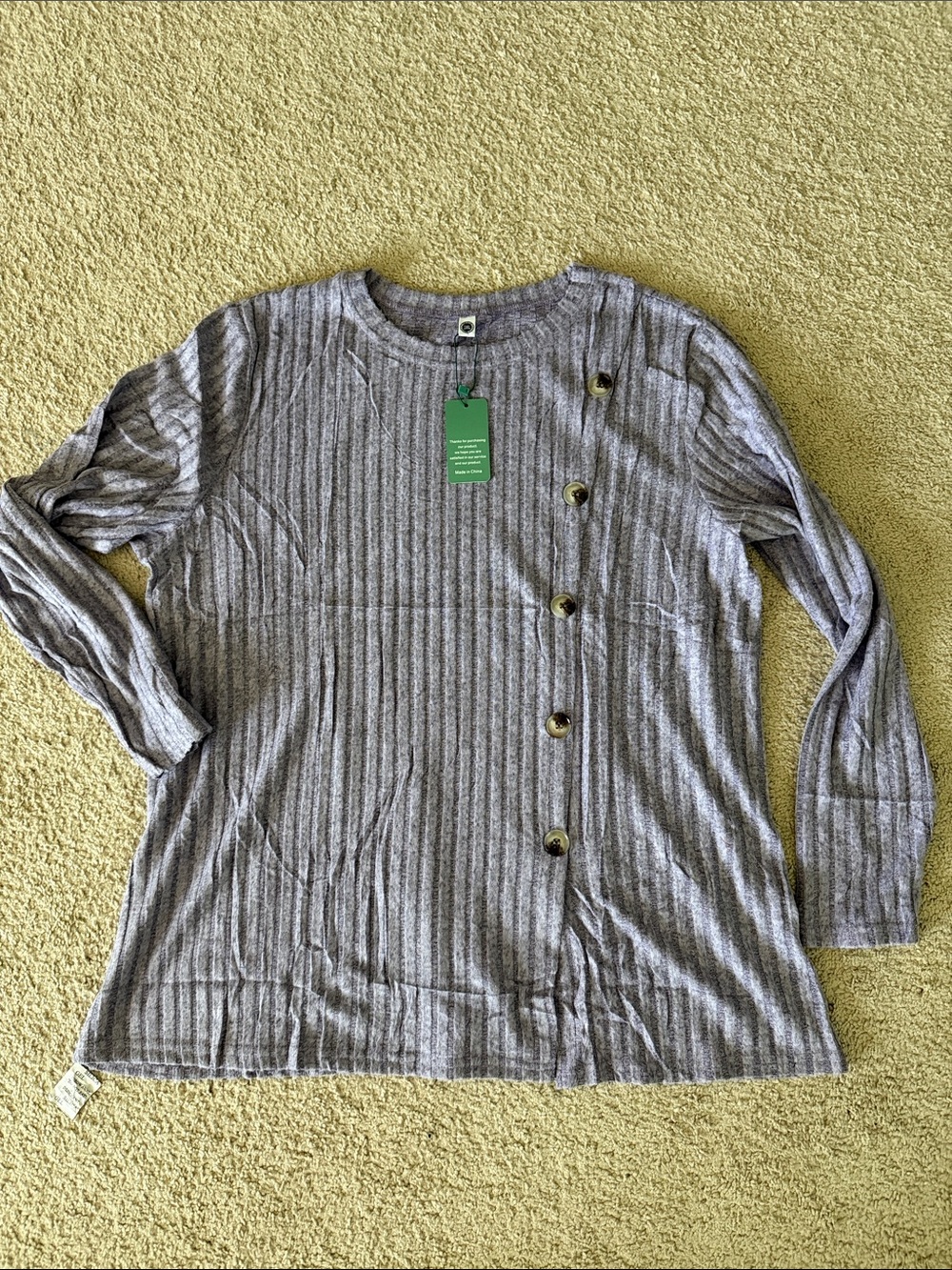 Ribbed Knit Button-Accent Women's Sweater - Lavender